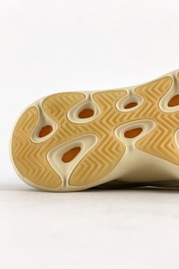 Кросівки Adidas Yeezy Boost 700 V3 Safflower (Сірий), Сірий, 36